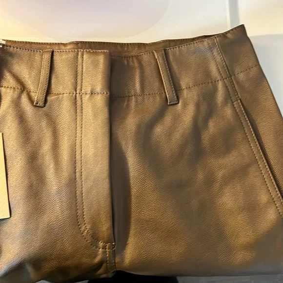 Aritzia Olive Green Straight-Leg Pants - Picture 7 of 9